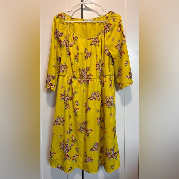 Old Navy Yellow Floral Dress - Picture 2 of 11